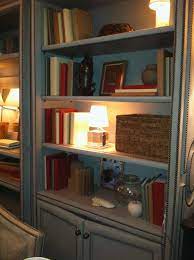 Bookshelves are decorative blocks that primarily serve to enhance enchanting with an enchanting table. Aero Squareglass Base Store Shot E Shelves Cube Light Small Lamp