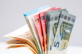 There is something for everyone on this list. Malaysia Ipta Ipts Student 10 Ways To Earn Extra Money The Money Magnet