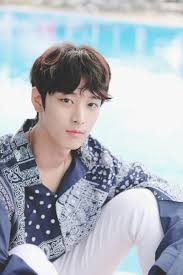 Pin By Arsy Alya On The Boyz Korean Actresses Celebrity Photos Korean Idol