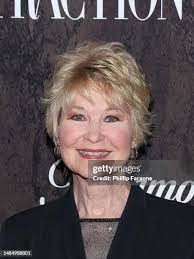 964 Dee Wallace Stone Photos Stock Photos, High-Res Pictures, and Images