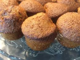 Petits Cakes Au Caramel Coeur Chocolat Caramel Popote De Petit Bohnium Petit Cake Caramel Chocolat