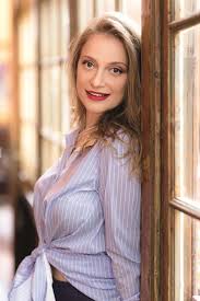 «εχω βάλει μπουρλότο για έναν έρωτα. Lena Drosakh Biografia Parastaseis Tainies Seires Unstage Gr
