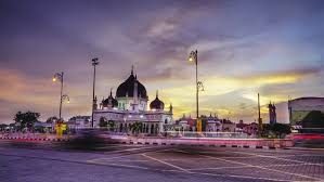 Alor setar town skyline from different views. Sunset Time Lapse At Masjid Stock Footage Video 100 Royalty Free 29130601 Shutterstock