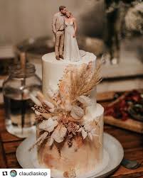 Check spelling or type a new query. The Baker S Wife Buttercream Splash With Edible Gold And 3d Cake Topper Werbung Photo Wolken Mit I Dried Flowers Wilddaisy Shop Colour Mill Colours Buttercream Weddingcake Ladu Driedflowers Ediblegold Weddings2020 Loveisnotcancelled