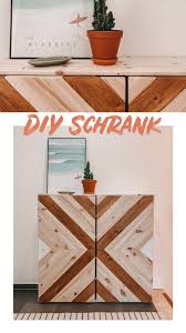 Diy Schrank Mit Fischgraten Brettertur Selber Bauen Schrank Selber Bauen Diy Schrank Selber Bauen