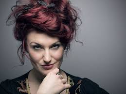 Volly Tanner trifft June Coco: Es gibt hochkarätige Leute hier!