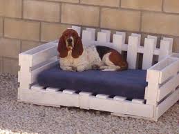 Dog Bed Out Of Recycled Wooden Pallets Hundebett Selber Bauen Hunde Bett Hundebett Diy