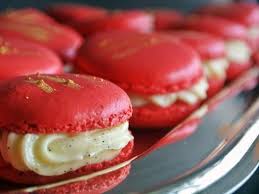 Macarons A La Vanille Recette Recette Macaron Recettes De Cuisine Recette