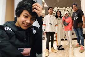 10 Potret Nino Kuya Anak Bungsu Uya Kuya Yang Swag Abis