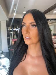 Profile for Megan Mayhew