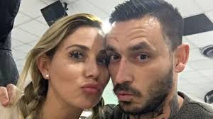 La esposa de mauricio pinilla, gissella gallardo, tuvo una carrera en el mundo del modelaje que poco a poco se fue apagando. Gisella Gallardo Le Dedico Tierno Saludo De Cumpleanos A Mauricio Pinilla