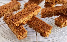Mary Berry S Flapjack Baking Recipes Goodtoknow Recipe Flapjack Recipe Berries Recipes Baking Recipes