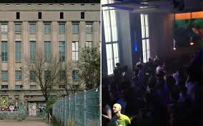 VIDEOS TAKEN INSIDE OF BERGHAIN - Techno Mood