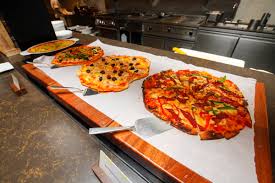 Lemon garden's festive dinner buffet is priced at rm198 nett per person from sunday to thursday, while the festive seafood dinner buffet is priced lemon garden festive dinner buffet. Festive Dinner Seafood Buffet Lemon Garden Shangri La Hotel Kl