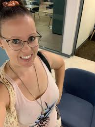 Showing support, my attempt at “topical” involved pineapple shirt &  earrings 😅 #BeADonationSuperhero #TeamNuringMidwifery