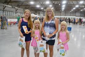 Rainy day adds to the celebration at Chesterville Meet Me