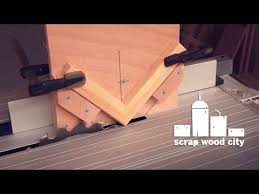 Diy Spline Jig For The Table Saw Homemade Tools Woodworking Jigs Jig