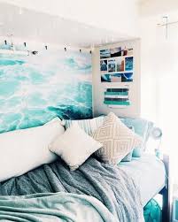 67 The Beach Themed Dorm Room Ideas That Give Major Cali Vibes Beach Cali Dorm Give Ideas Major Room T In 2020 Dorm Room Inspiration Surf Room Dorm Room Designs
