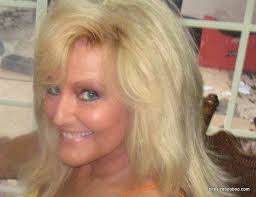 Although Ellen did not graduate from Raceland, her children Johnda, Scott,  and Todd are alumni. She was a great neighbor to my family.