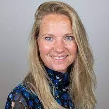 Kim Zinn's Instagram, Twitter & Facebook