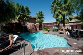 Red roof is proud of their new rooms and knows that you will find them comfortable and welcoming. Red Roof Inn Las Vegas Review What To Really Expect If You Stay