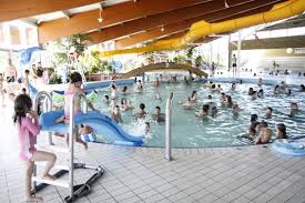 Vos Vacances A La Piscine
