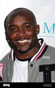 Roy Hoglund's Instagram, Twitter & Facebook