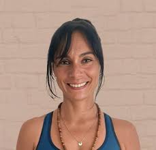 Sofia Nunes : Instrutora de Yoga