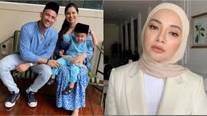 A household name in her native malaysia, actress and tv host, neelofa's first claim to fame was neelofa credits a big part of her success in entering the market at the right time. Sharnaaz Nabila Sah Berpisah Ini Komen Neelofa Yang Ramai Tak Sangka Himpunan Lawak Kita