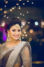 Urvashi Rautela Is Known For Her Sizzling Hot Appearances But For A Family Wedding Which Beautiful Indian Actress Most Beautiful Indian Actress Bollywood Girls