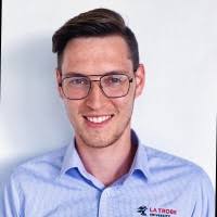 70+ "Sant&" profiles