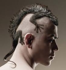 Salah satu yang jadi 'senjata' utama mereka selain wajah tampan adalah gaya rambut yang berkarakter dan atraktif. Gaya Rambut Mandarin Model Rambut