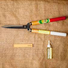 How To Sharpen Your Shears And Tools Modern Mint