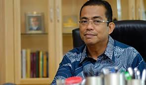 I don't owe anything about my personal information to everyone. Datuk Seri Mohamed Khaled Nordin Archives Mynewshub