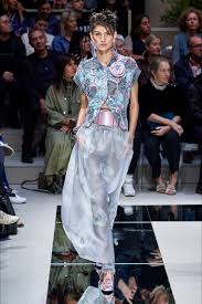 Gilet 100 grammi a gilet da uomo. 260 Idee Su Giorgio Armani Nel 2021 Abiti Abbigliamento Vestiti