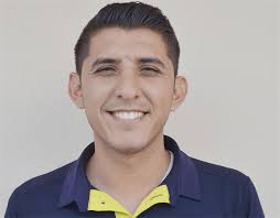 Sirve como bombero; trabaja como payasito