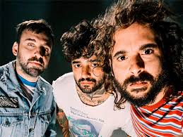 Entrevista: “Quem faz a seleção do que é a 'música do TikTok' é a  audiência”, diz Roberta Guimarães |