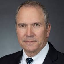 Christopher Kayser's Instagram, Twitter & Facebook