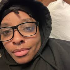 彼のブレックファストクラブのインタビューで、ウェールは彼がもう業界の人々に心を開かない理由を説明した。  彼は、彼が今まで開いたラッパーはケンドリック・ラマーとJだけだったと明らかにした。 コールは、コールと話した後、「偽預言者」が翌日やめたことを思い出し  ...