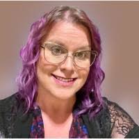 Jennifer Hertel's Instagram, Twitter & Facebook