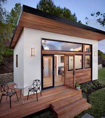 Es ist der traum jeder bauherren, ein haus ganz nach dem eigenen geschmack und den eigenen vorlieben zu bauen, sodass jedes detail und jeder extravagante wunsch berücksichtigt werden kann. Kleines Luxus Haus In Weniger Als 6 Wochen Bauen Freshouse