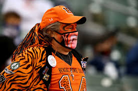 Get the latest information on penei sewell including stats, drafts, biography & more on lines.com. Cincinnati Bengals Fans Plead For Penei Sewell On Monday Night Football