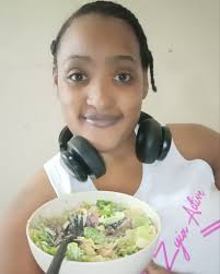 Okay, here I am journaling about food and crazy news.