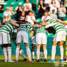 Celtic sites have an abundance of grooming tools, such as combs and hair pins. Mneevwhlz Vjmm