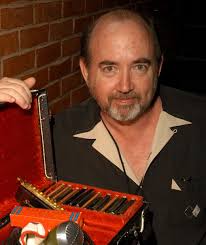 About Us — Vizztone Label Group