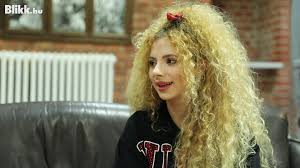 Pár perc múlva megkérdezte bónis, hogy hány óra. Opitz Barbi Fajdalmas Betegseggel Csinalta Vegig A Sztarban Sztart Blikk