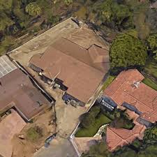 The newly constructed mansion features six bedrooms, seven bedrooms, luxury amenities — and panoramic city, canyon, and mountain views. David Dobrik S House Virtual Globetrotting