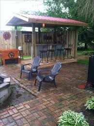 If you're looking for great tasting bbq in the huntsville, al or north al area, search no further! Hobohahn This Is A Nice Outdoor Bbq Bar Area Outdoorwood Diy Outdoor Bar Backyard Bar Outdoor Bar