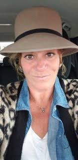 Wayne Montgomery Floor Covering, 3202 Brady St, Davenport, IA 52803, US