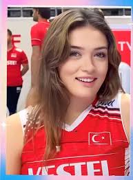 Lately I no longer want to live. I feel like I have nothing to live for. I  have no family that live close by and hardly no friends. Life can be hard.